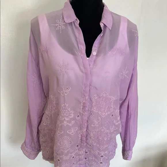 Johnny Was - Slim Audrey Embroidered Shirt - Picture 2 of 13